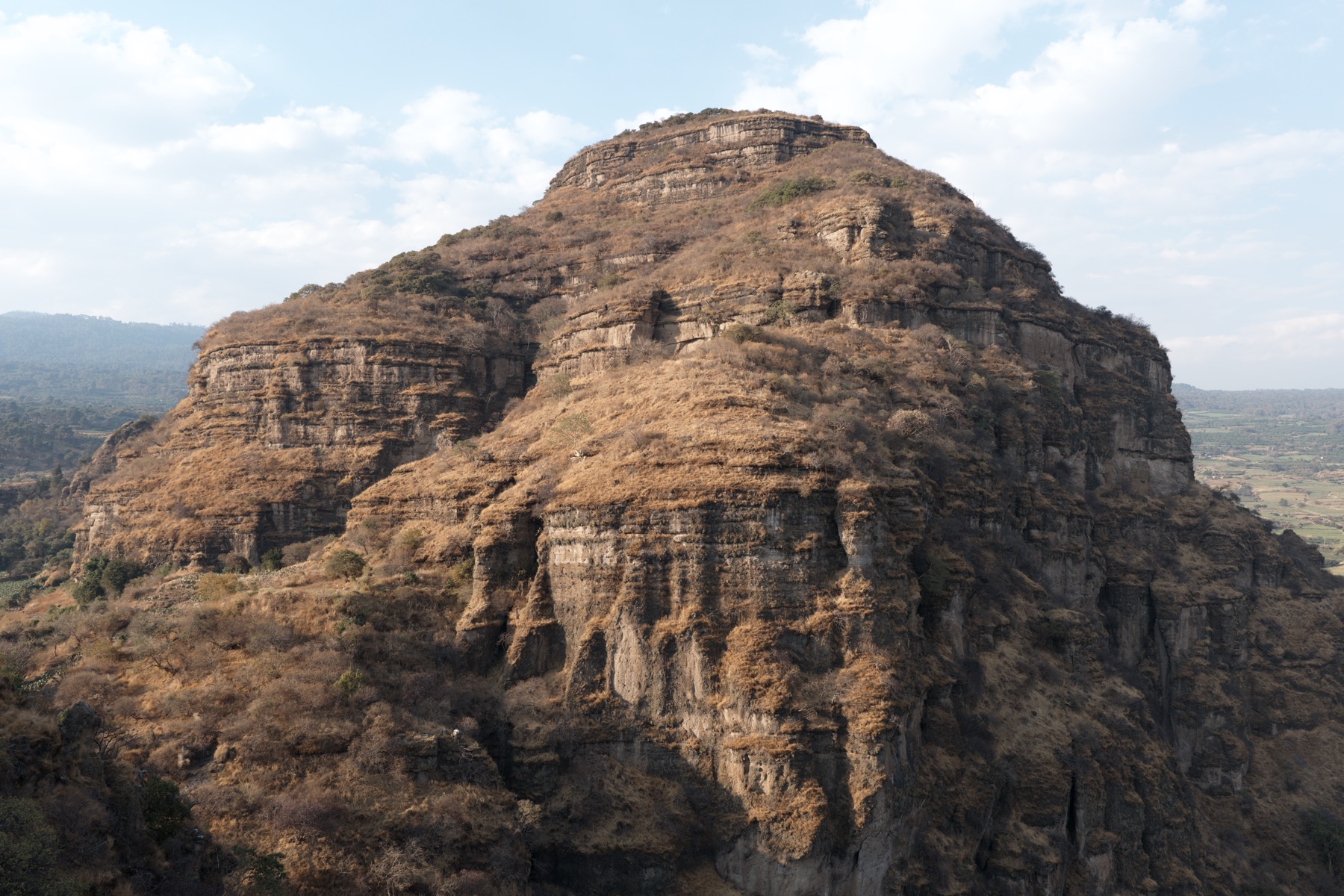 Paisaje natural de montaña para experiencias YACAN